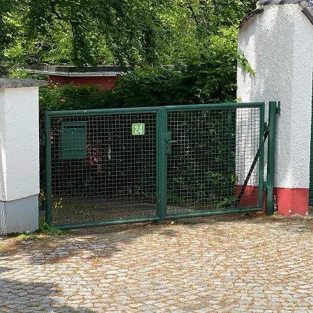 Ferienhauschen Direkt Am Ufer Des Schonen Ammersees *